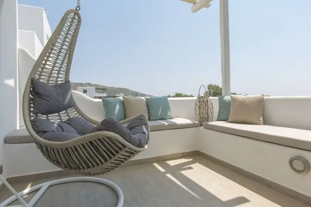 Villa, Denize Sıfır (Elia)