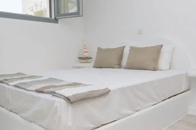 Villa, Denize Sıfır (Elia)