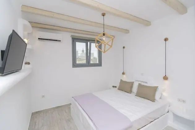 Villa, Denize Sıfır (Elia)