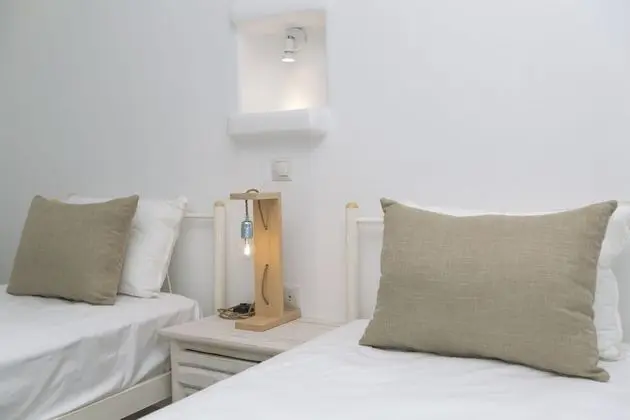Villa, Denize Sıfır (Elia)