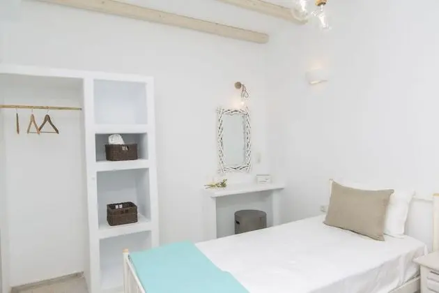 Villa, Denize Sıfır (Elia)