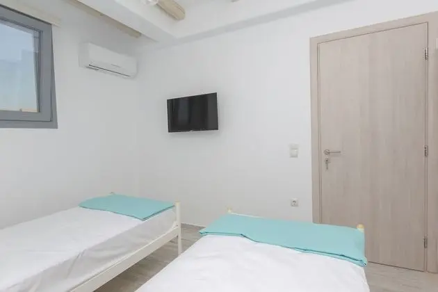Villa, Denize Sıfır (Elia)