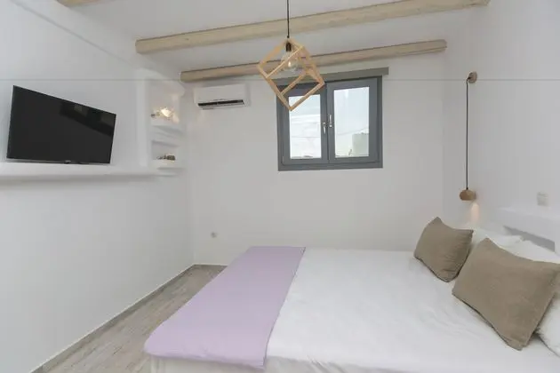 Villa, Denize Sıfır (Elia)