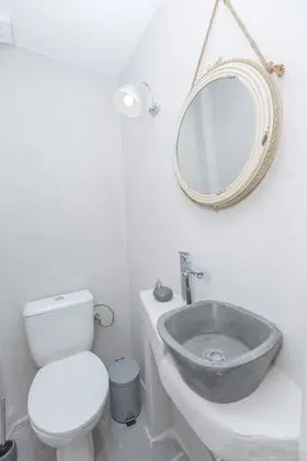 Villa, Denize Sıfır (Elia)