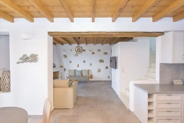 Villa, Denize Sıfır (Iris)