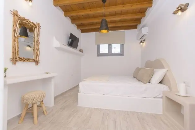 Villa, Denize Sıfır (Iris)