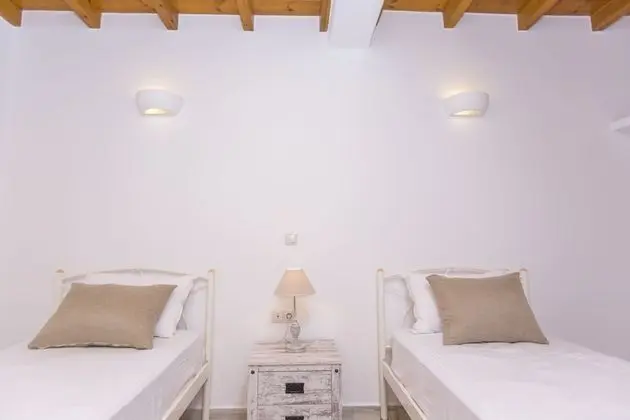Villa, Denize Sıfır (Iris)