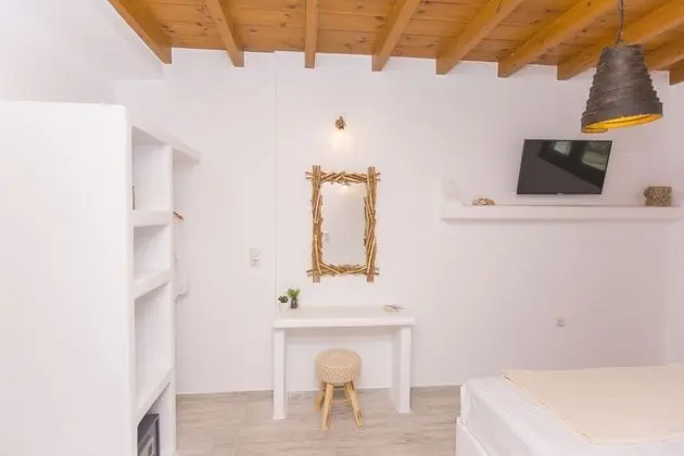 Villa, Denize Sıfır (Iris)