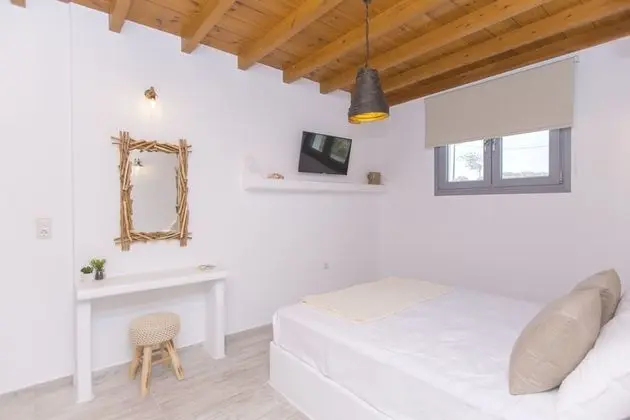 Villa, Denize Sıfır (Iris)
