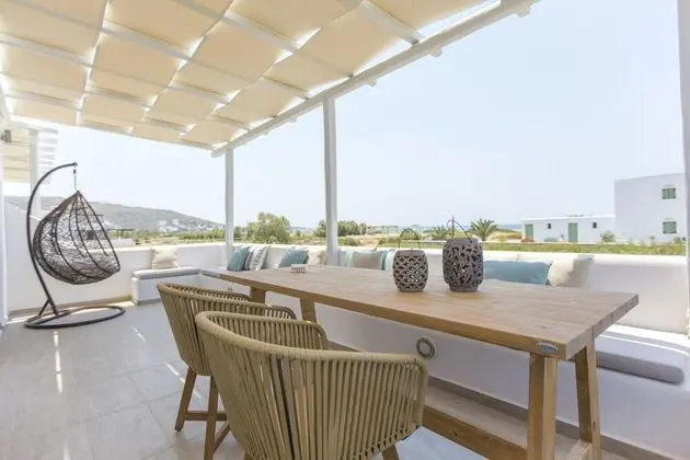 Villa, Denize Sıfır (Iris)