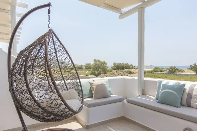 Villa, Denize Sıfır (Iris)