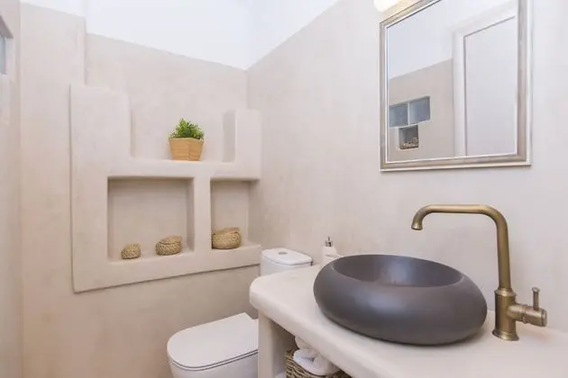 Villa, Denize Sıfır (Iris)