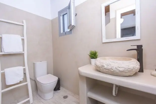 Villa, Denize Sıfır (Iris)