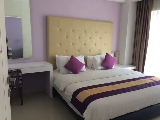 Deluxe Tek Büyük Yataklı Oda