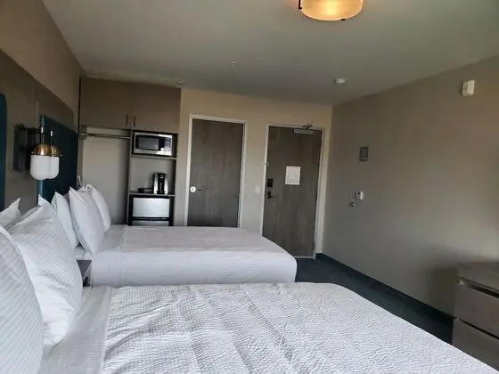 Deluxe Oda (Whidbey Deluxe Suite)