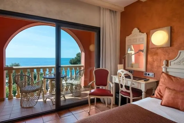Tek Büyük Yataklı Oda, Deniz Manzaralı (Spa access)