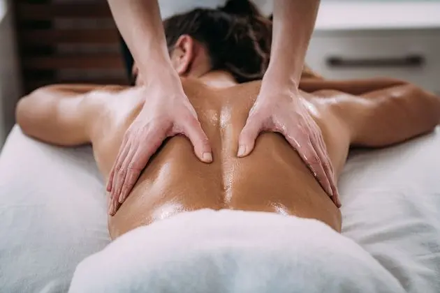 Tek Büyük Yataklı Oda (Relax offer: spa access + massage)