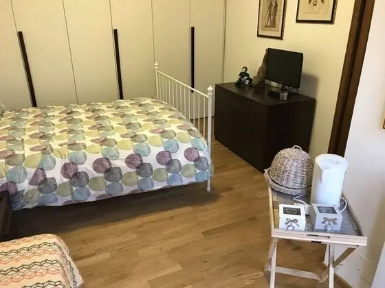 Üç Kişilik Oda, Birden Çok Yatak