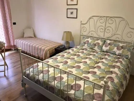 Üç Kişilik Oda, Birden Çok Yatak