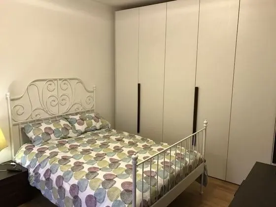 Üç Kişilik Oda, Birden Çok Yatak