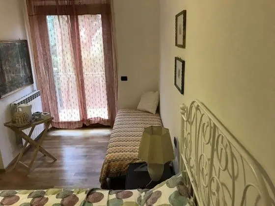 Üç Kişilik Oda, Birden Çok Yatak