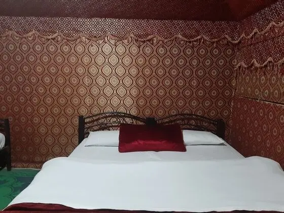 Double Tent, Private Bathroom