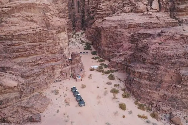 Double Tent, Private Bathroom