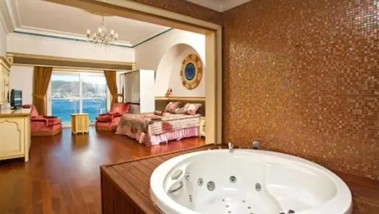 King Suite