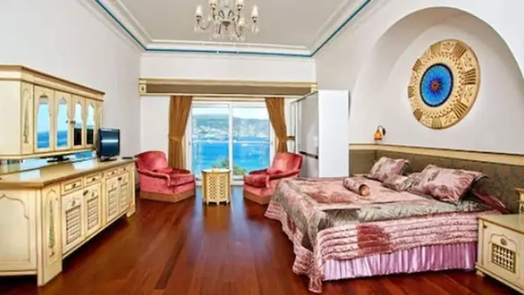 King Suite