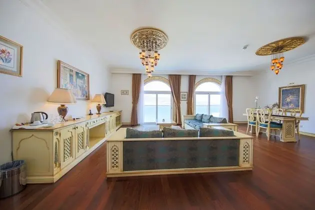 King Suite