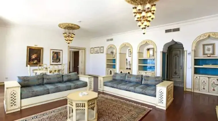 King Suite