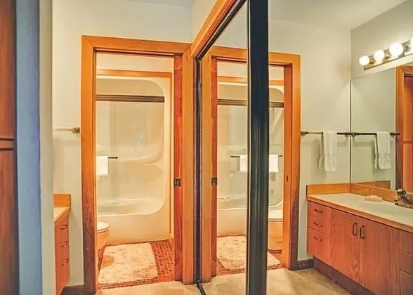 Daire, 1 En Büyük (King) Boy Yatak ve Çekyat (Salmon River Condo #5)