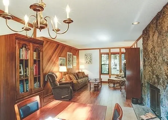 Daire, 1 En Büyük (King) Boy Yatak ve Çekyat (Salmon River Condo #5)