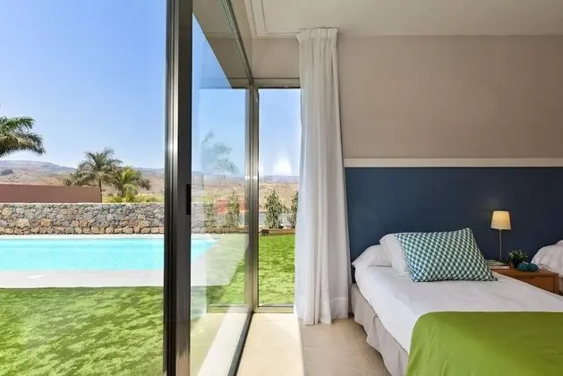 Club Villa (2 Bedrooms)