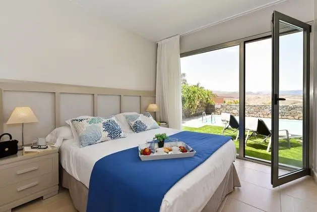 Club Villa (2 Bedrooms)