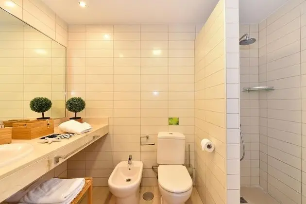 Club Villa (2 Bedrooms)