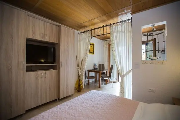 Bungalow with Sea View