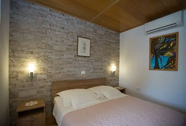 Bungalow with Sea View