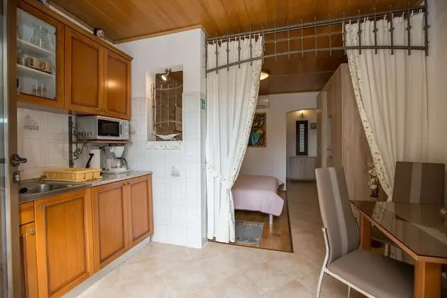 Bungalow with Sea View