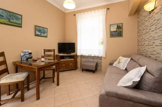 One - Bedroom Apartment with Park View