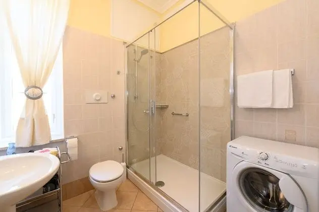 One - Bedroom Apartment with Park View