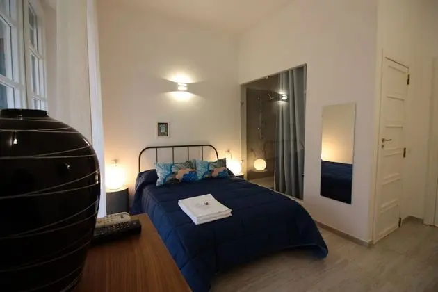Tek Büyük Yataklı Oda, Balkon
