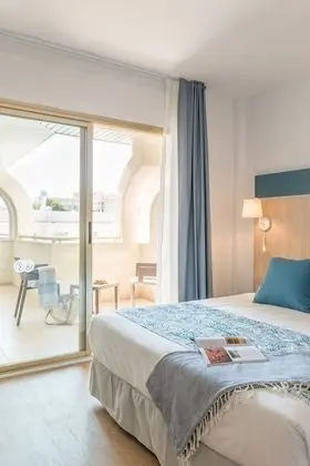 Tek Büyük Yataklı Oda (extra bed)