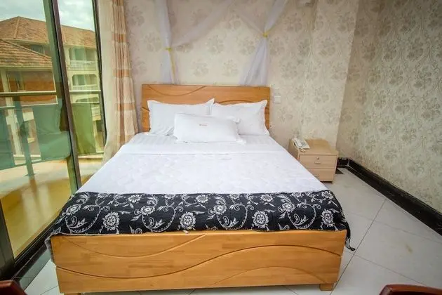 Standard Tek Büyük Yataklı Oda, Balkon