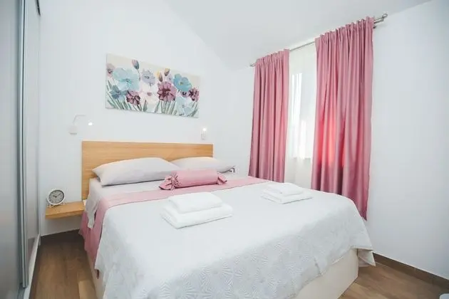 Comfort Apart Daire, 1 Büyük (Queen) Boy Yatak, Sıcak Su Havuzu, Deniz Manzaralı