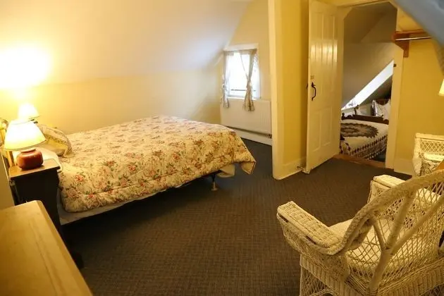 Room for 5