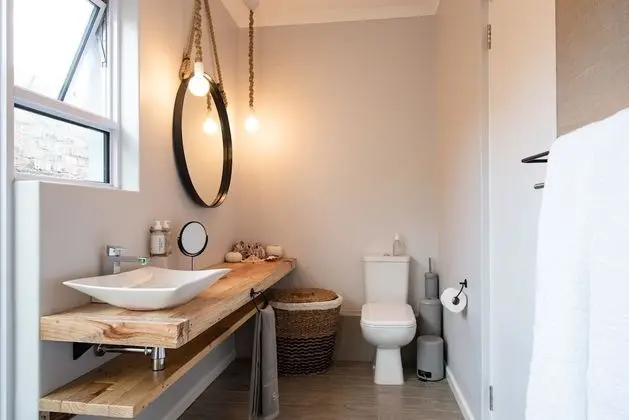 Deluxe Tek Büyük veya İki Ayrı Yataklı Oda, Engellilere Uygun, Avlu