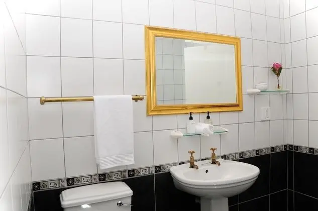 Deluxe Tek Büyük veya İki Ayrı Yataklı Oda, Bahçe Manzaralı, Zemin Kat