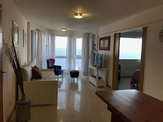 Apart Daire, Göl Manzaralı