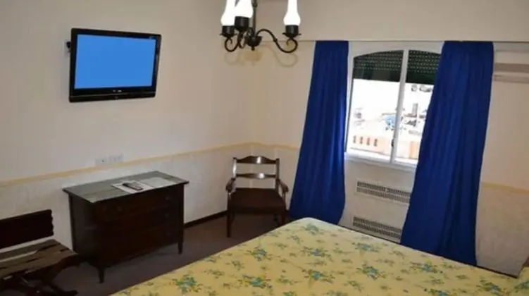 Executive Tek Büyük Yataklı Oda
